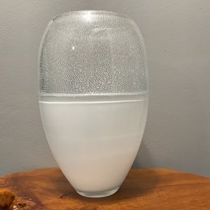Bubble & White Vase.